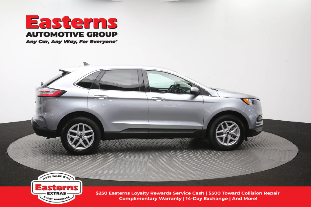 Used 2024 Ford Edge SEL AWD/4WD image 45