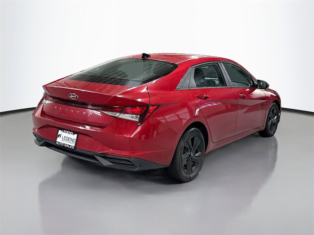 Used 2021 Hyundai Elantra SEL w/ Convenience Package image 7