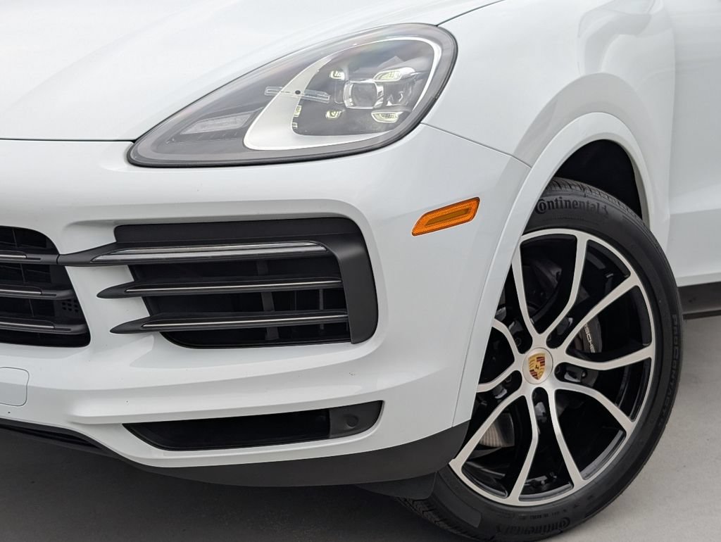 Certified 2023 Porsche Cayenne Platinum Edition AWD/4WD image 10