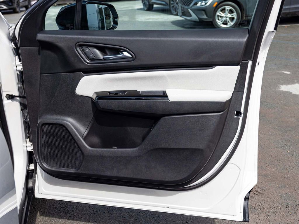 Used 2024 Honda Prologue EX image 13
