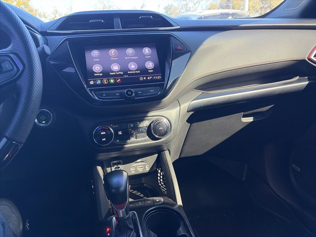 Used 2022 Chevrolet TrailBlazer RS w/ Technology Package image 14