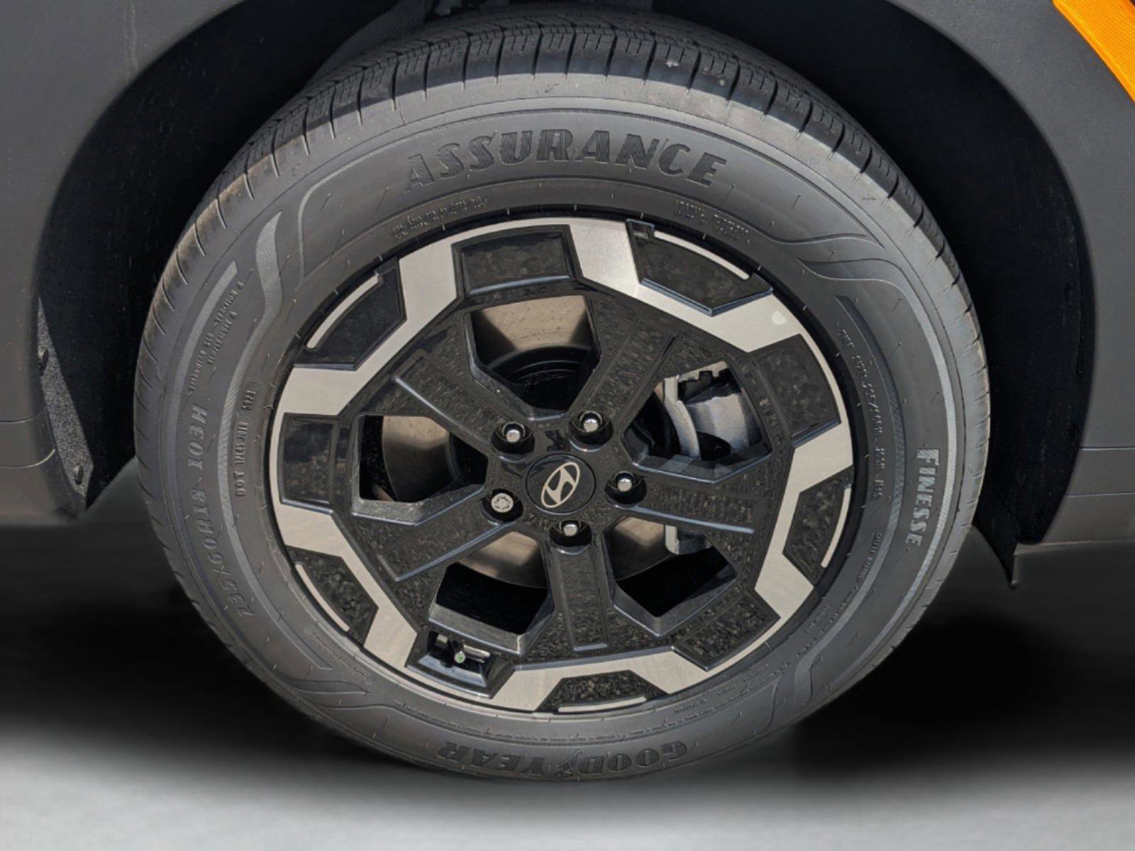 New 2026 Hyundai Santa Fe SE image 14