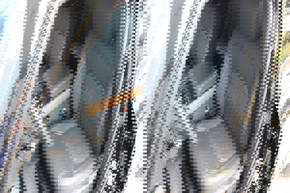 Used 2022 Land Rover Defender 110 X image 41