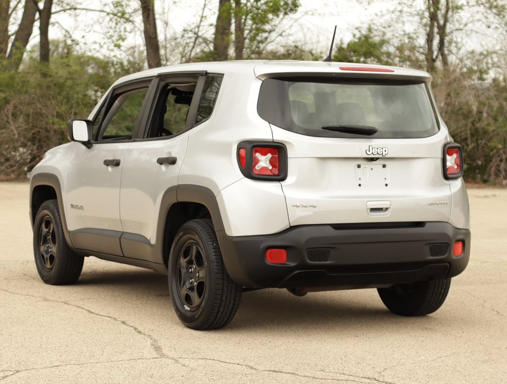 Used 2018 Jeep Renegade Sport w/ Power & Air Group AWD/4WD image 5