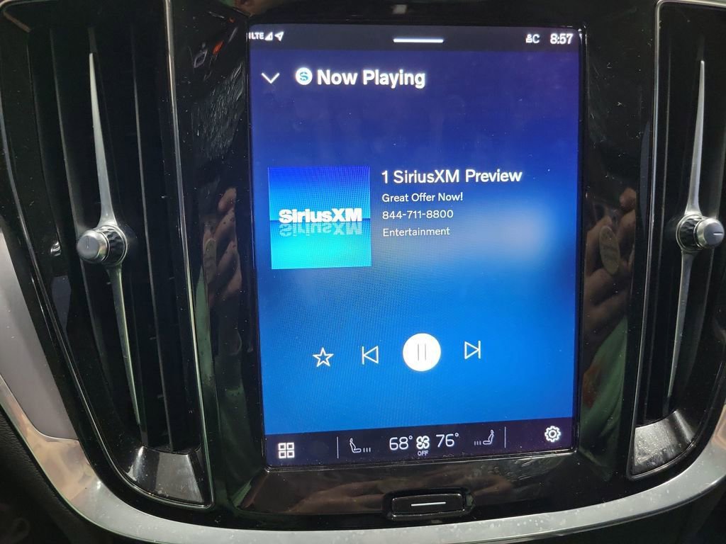 Used 2024 Volvo S60 B5 Core image 34