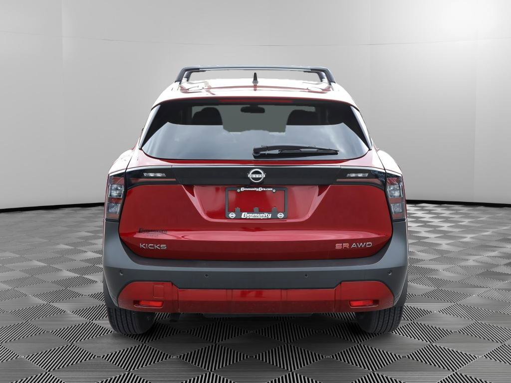 New 2026 Nissan Kicks SR w/ Cold Weather Package AWD/4WD image 6