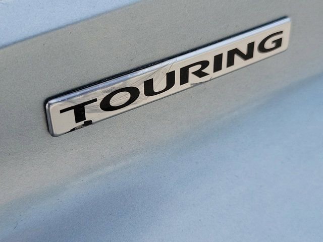 Used 2009 Chrysler Sebring Touring image 11