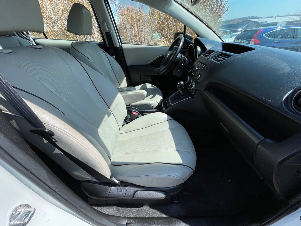 Used 2015 MAZDA MAZDA5 Grand Touring image 13