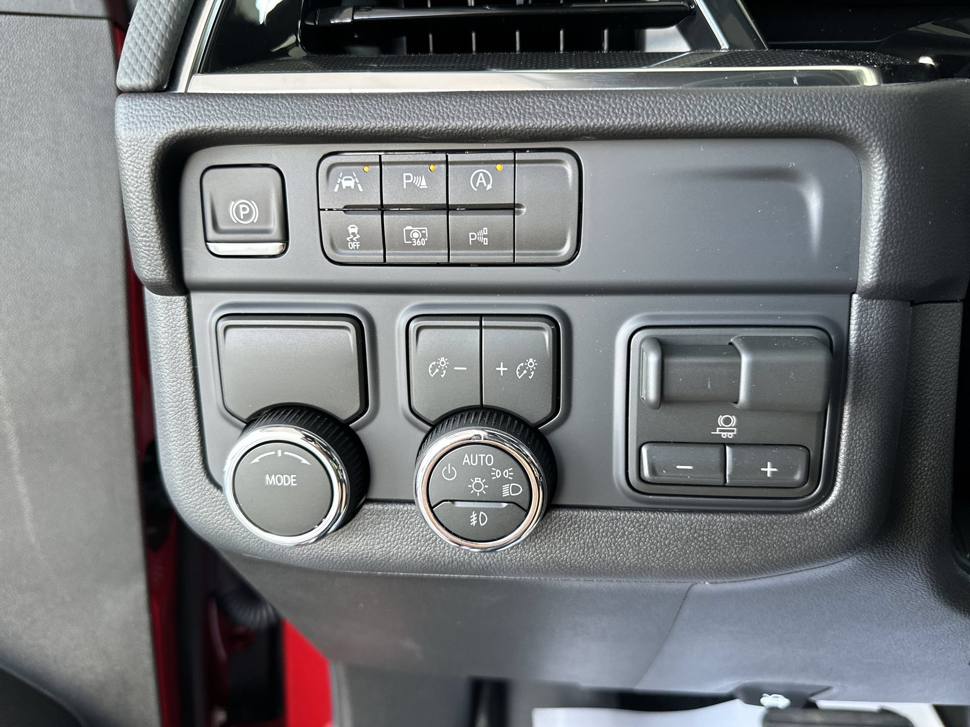 New 2026 Chevrolet Tahoe RST w/ Comfort Package RWD image 18