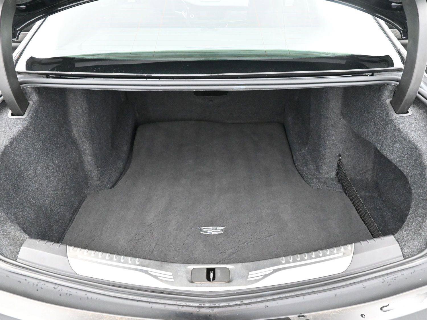 Used 2019 Cadillac CT6 V w/ Driver Assist Package image 9