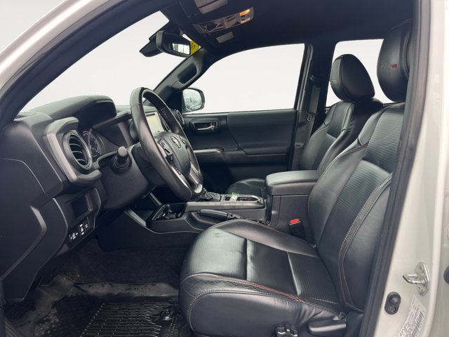 Used 2018 Toyota Tacoma TRD Pro AWD/4WD image 11