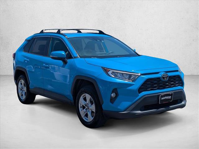 Used 2019 Toyota RAV4 XLE w/ Convenience Package FWD video 3