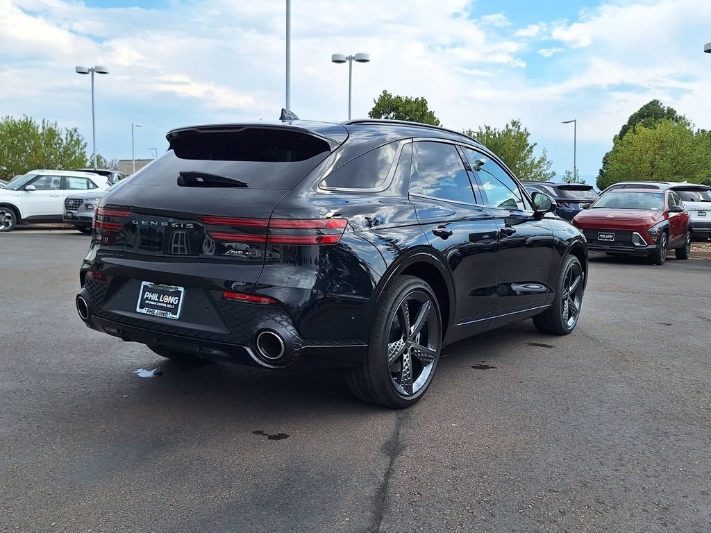 Used 2022 Genesis GV70 3.5T Sport w/ Sport Prestige Package AWD/4WD image 3