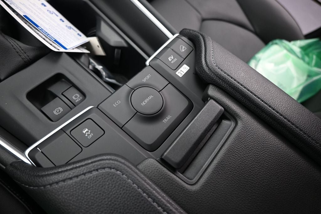 New 2026 Toyota Grand Highlander AWD Hybrid image 34