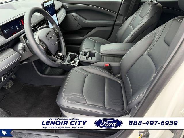 Used 2025 Ford Mustang Mach-E Premium image 10