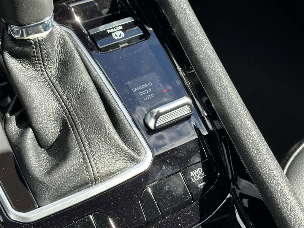 New 2026 Jeep Compass Limited image 16