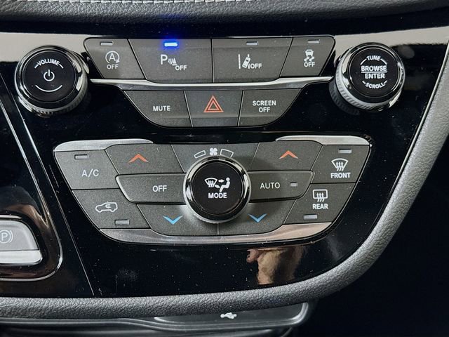 New 2026 Chrysler Pacifica Select w/ S Appearance Package image 15