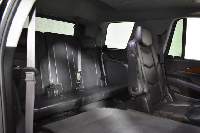 Used 2017 Cadillac Escalade Premium Luxury AWD/4WD image 37