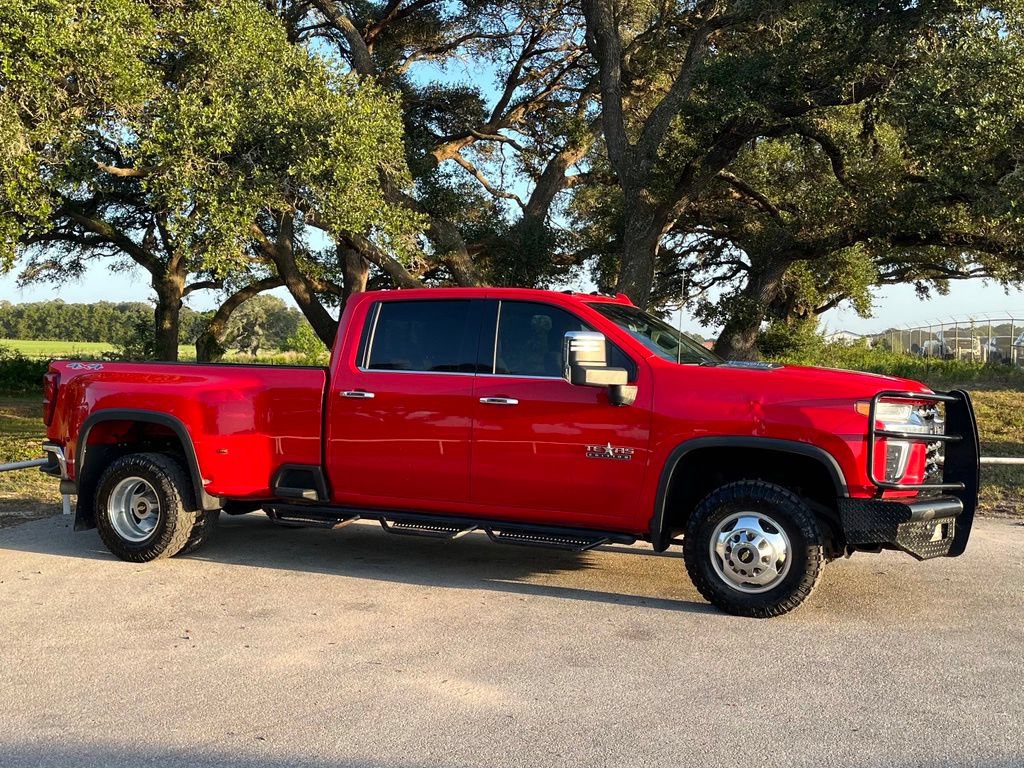 Used 2021 Chevrolet Silverado 3500 LTZ w/ LTZ Texas Edition AWD/4WD image 3