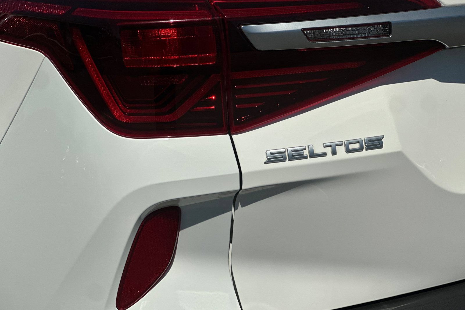 Used 2023 Kia Seltos S FWD image 37
