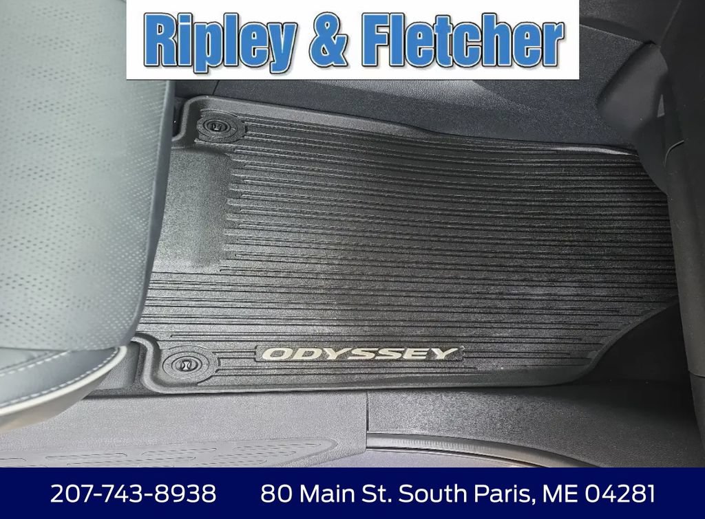 Used 2022 Honda Odyssey Elite image 12