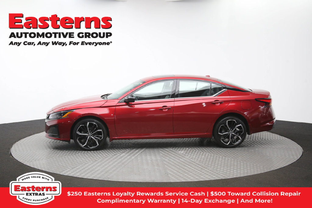 Used 2023 Nissan Altima 2.5 SR w/ SR Premium Package AWD/4WD image 61