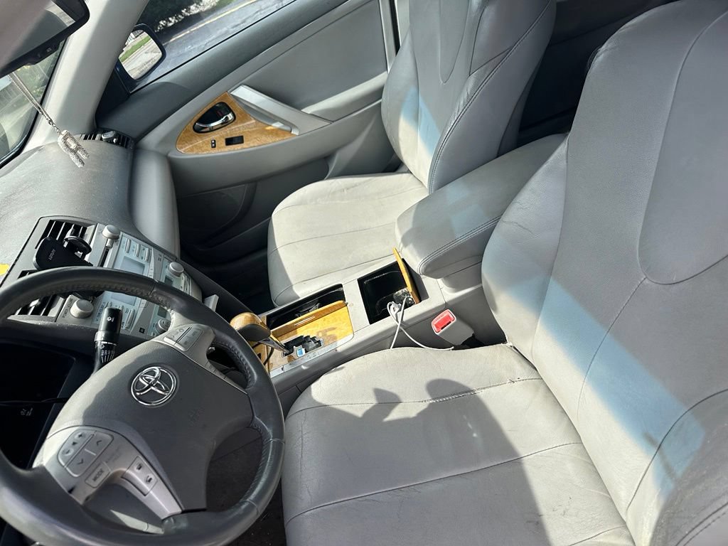 Used 2007 Toyota Camry XLE FWD image 8