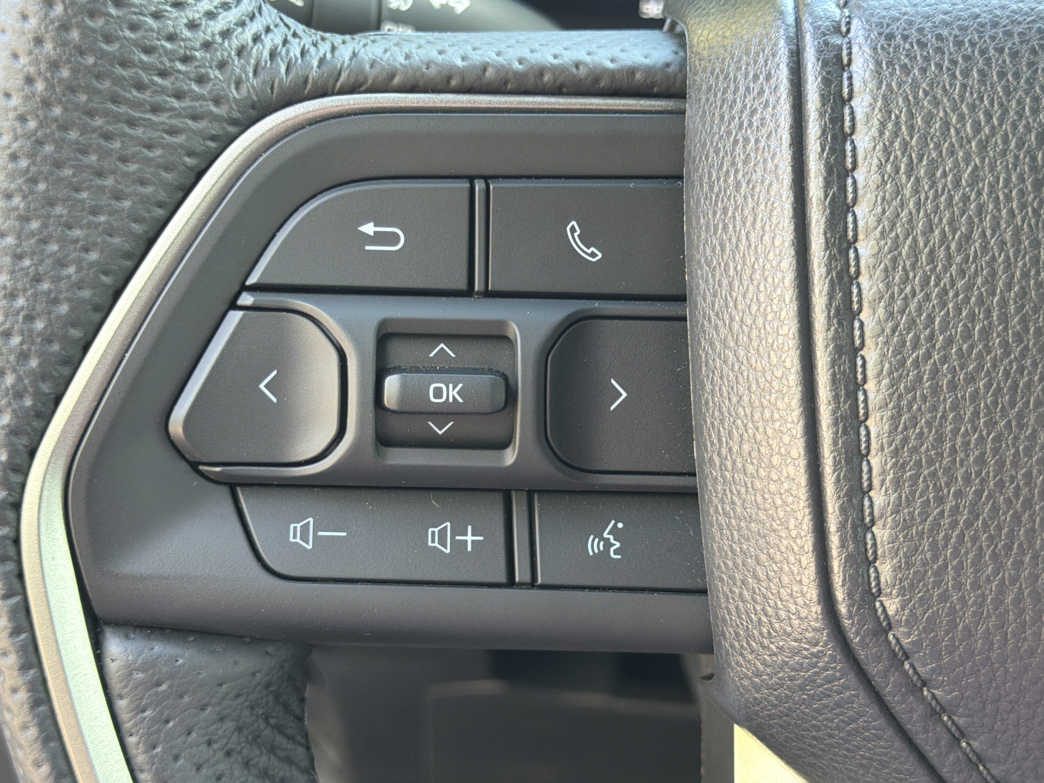 Used 2026 Toyota Tacoma TRD Sport RWD image 24