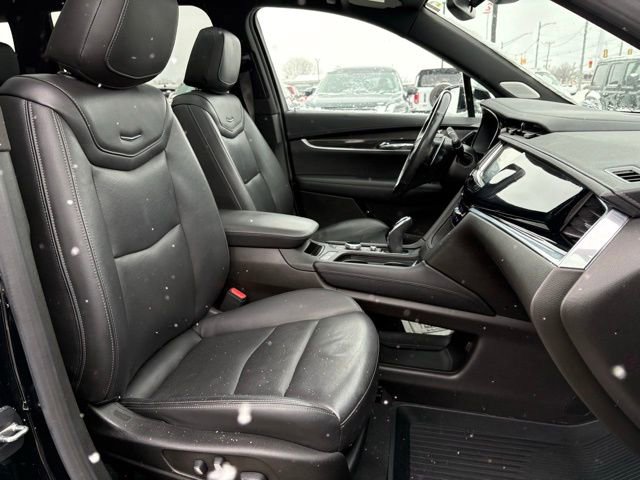 Used 2022 Cadillac XT6 Sport image 12