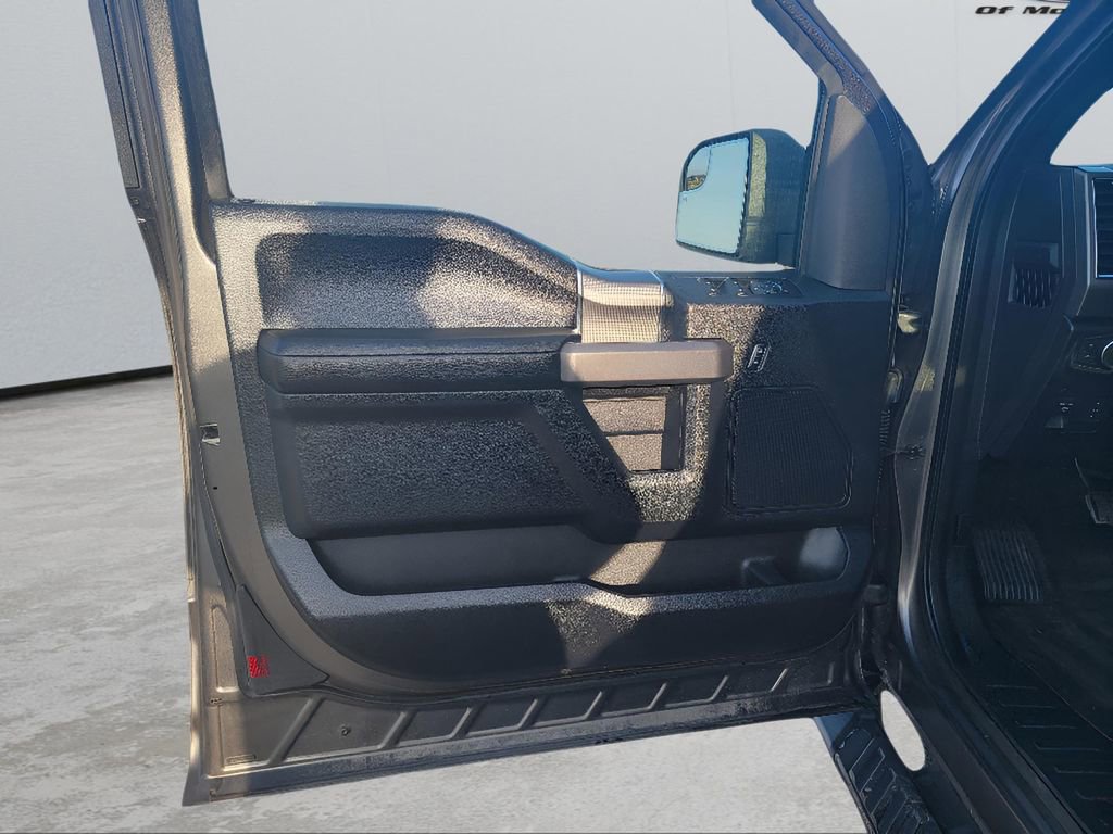 Used 2015 Ford F150 XLT w/ Equipment Group 301A Mid image 10