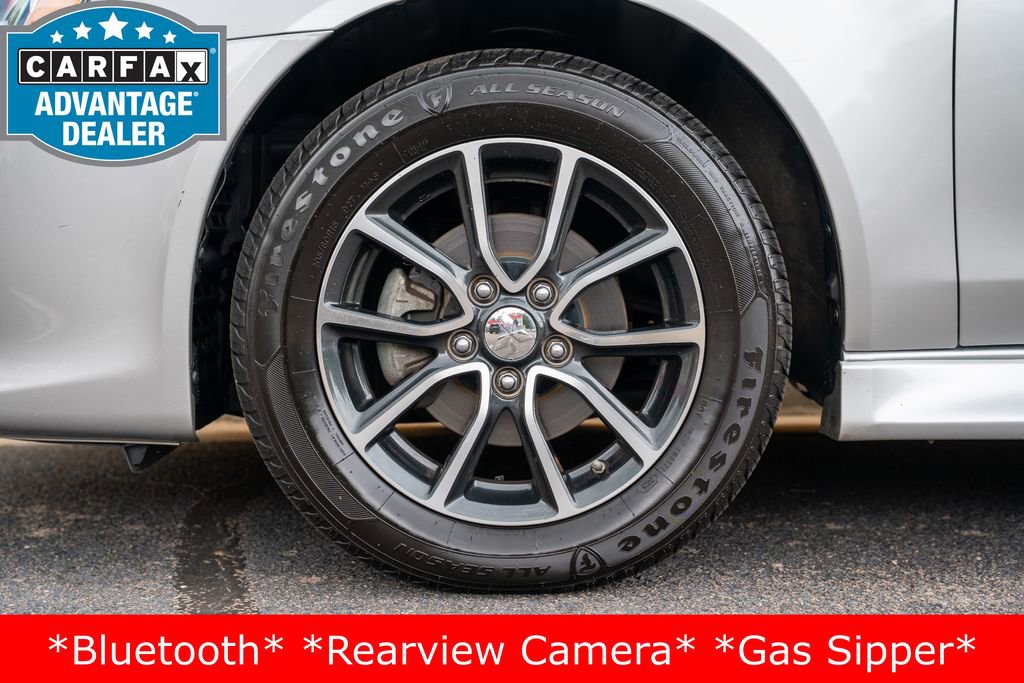 Used 2017 Mitsubishi Lancer ES image 11