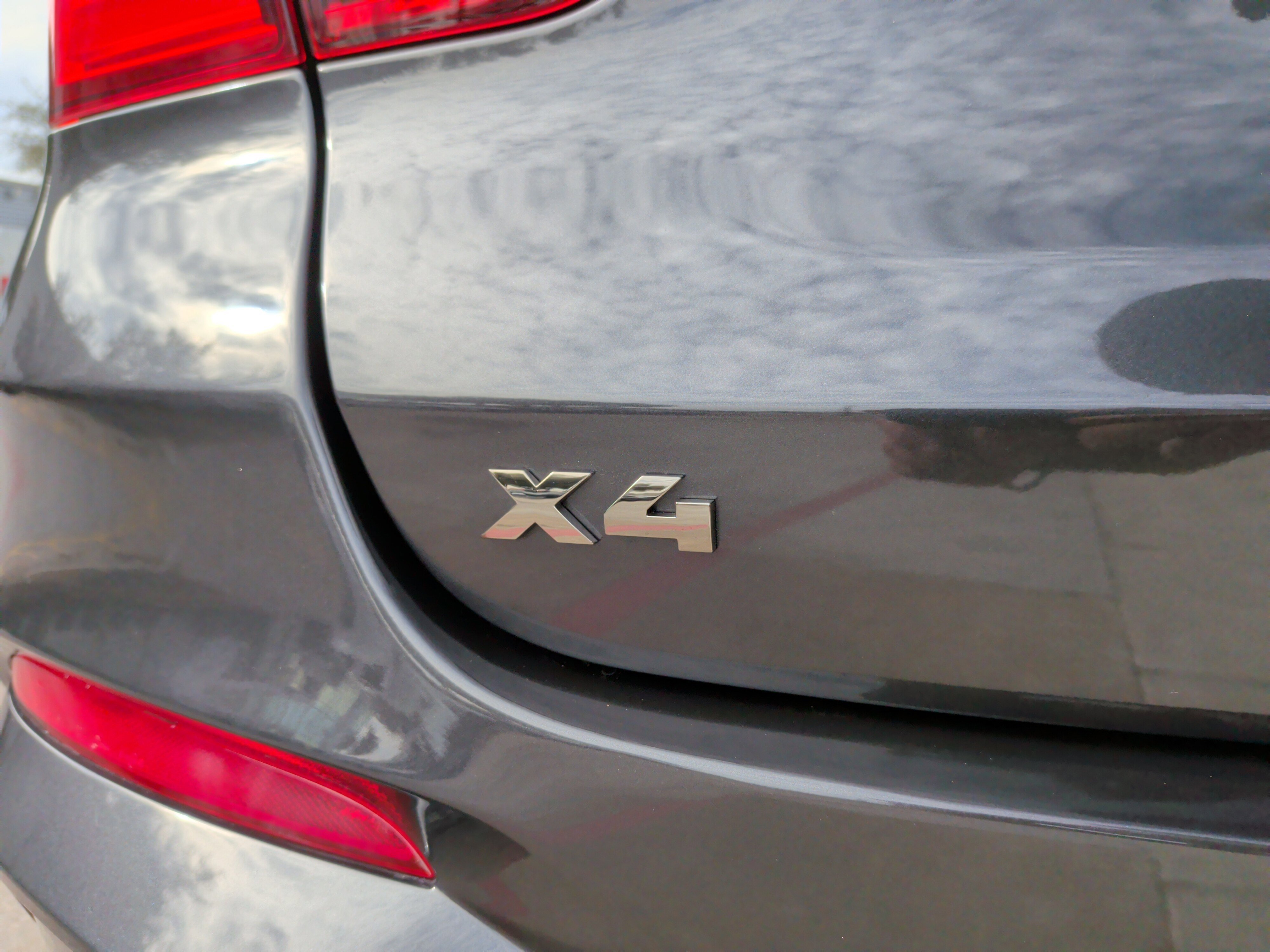 Used 2017 BMW X4 M40i image 35