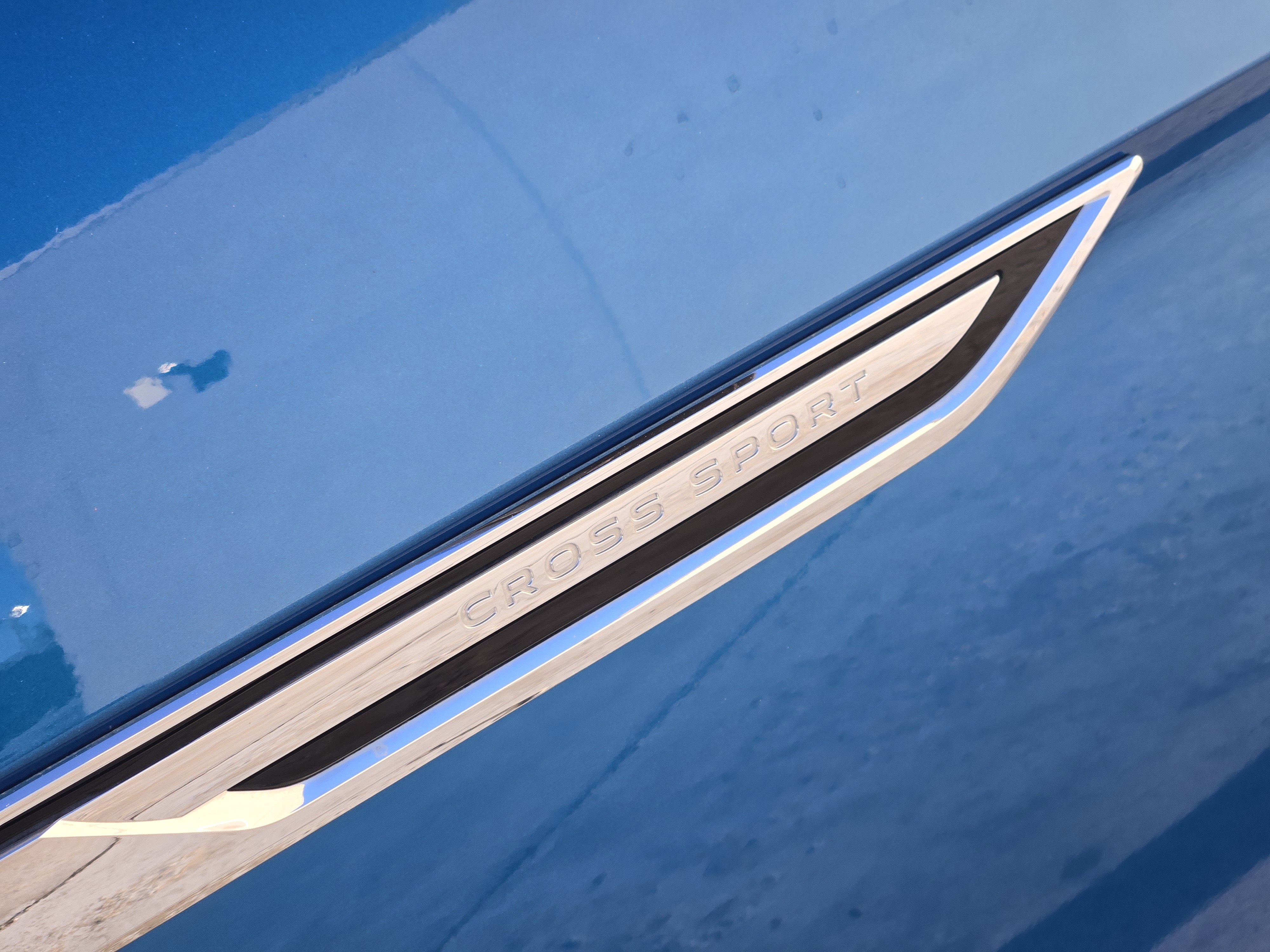 Used 2024 Volkswagen Atlas Cross Sport SEL Premium R-Line image 13