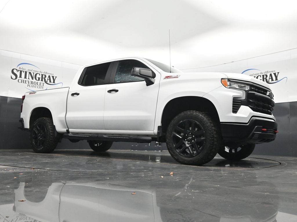 Used 2024 Chevrolet Silverado 1500 LT Trail Boss w/ Convenience Package II AWD/4WD image 26