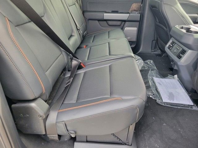 New 2026 Ford F350 Lariat w/ FX4 Off-Road Package image 11