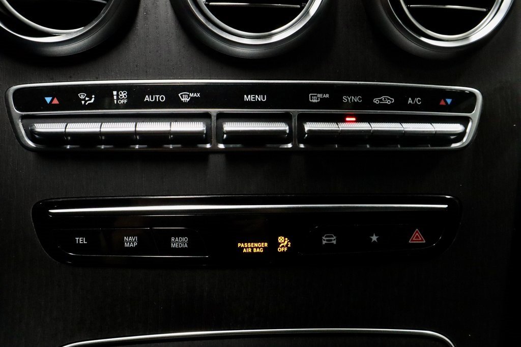 Used 2020 Mercedes-Benz GLC 300 GLC 300 image 30