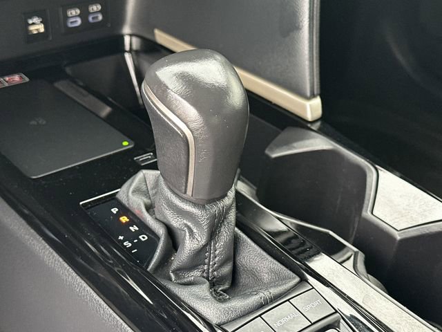 Used 2025 Toyota Camry XSE image 20