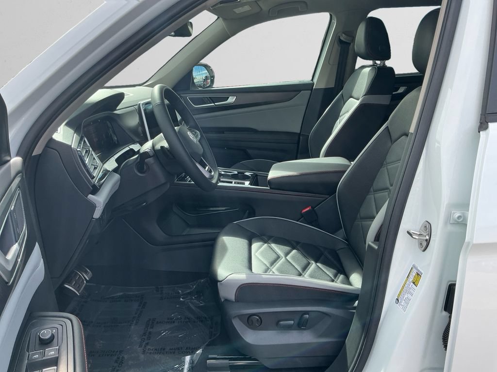 New 2026 Volkswagen Atlas Peak Edition AWD/4WD image 9