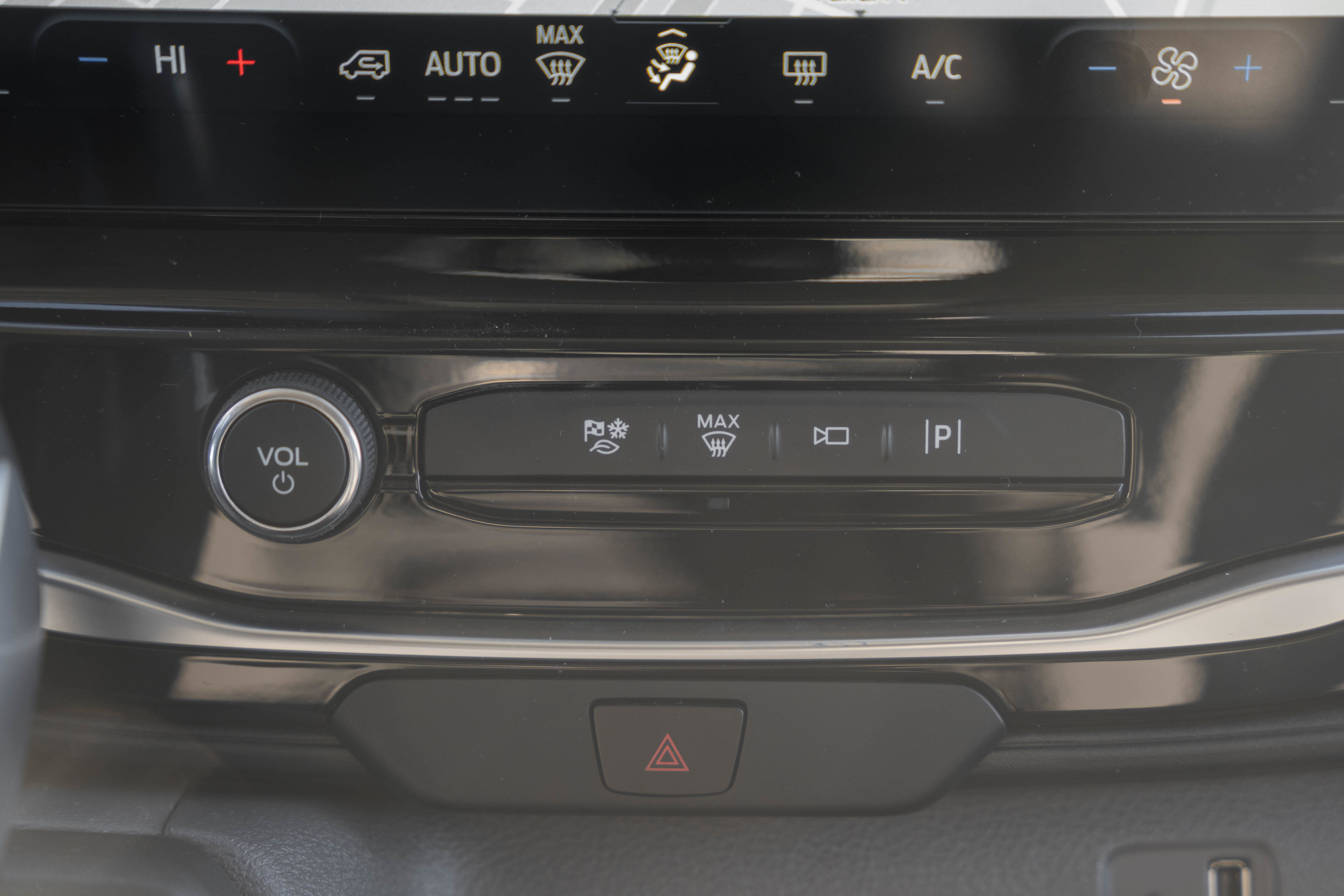 New 2026 Ford Transit 350 XLT image 29