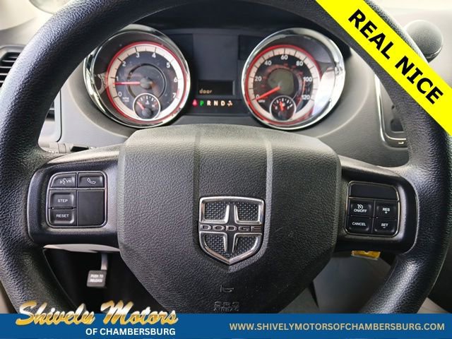 Used 2019 Dodge Grand Caravan SE w/ UConnect Hands-Free Group FWD image 25