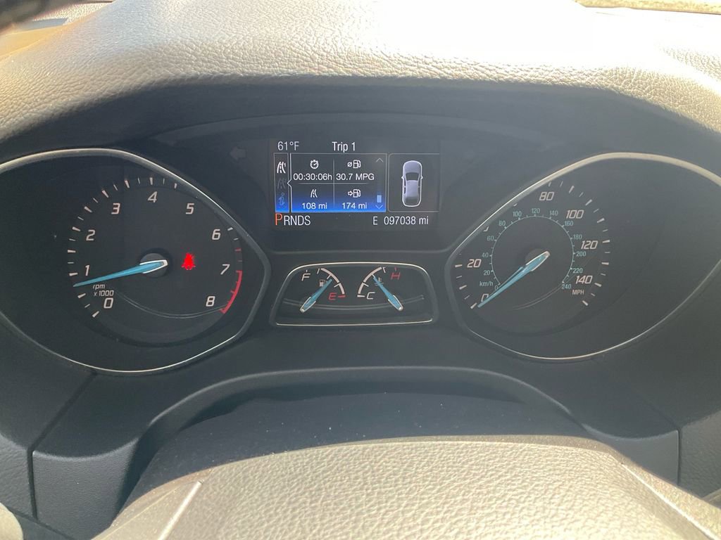 Used 2014 Ford Focus Titanium image 22