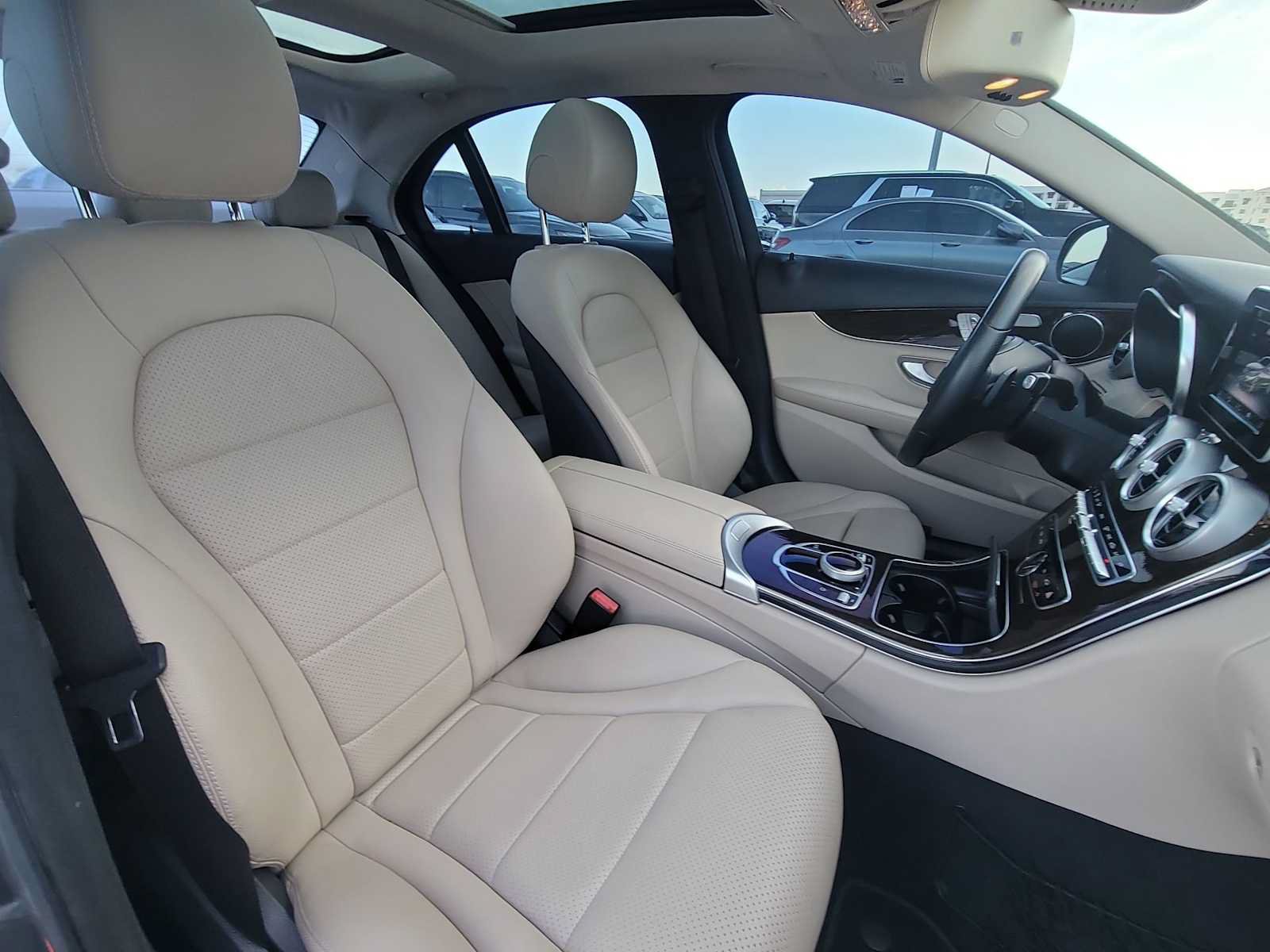 Used 2017 Mercedes-Benz C 300 Sedan image 21