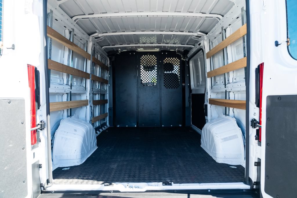Used 2025 RAM ProMaster 2500 w/ U-Haul Equipment Group FWD image 7
