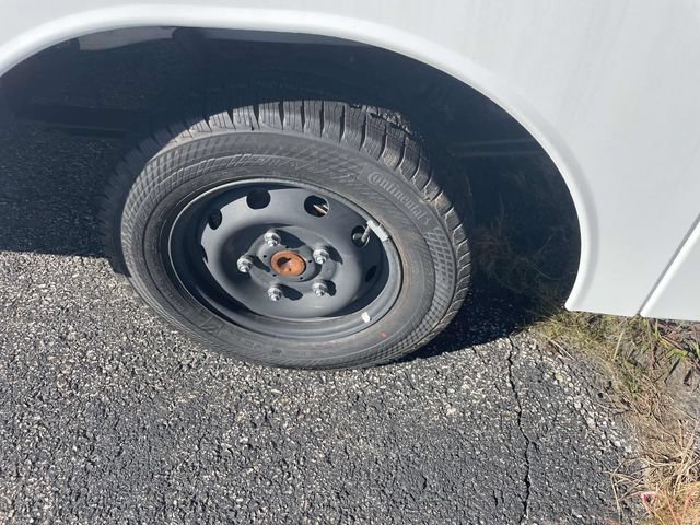 New 2026 Ford Transit 350 RWD image 5