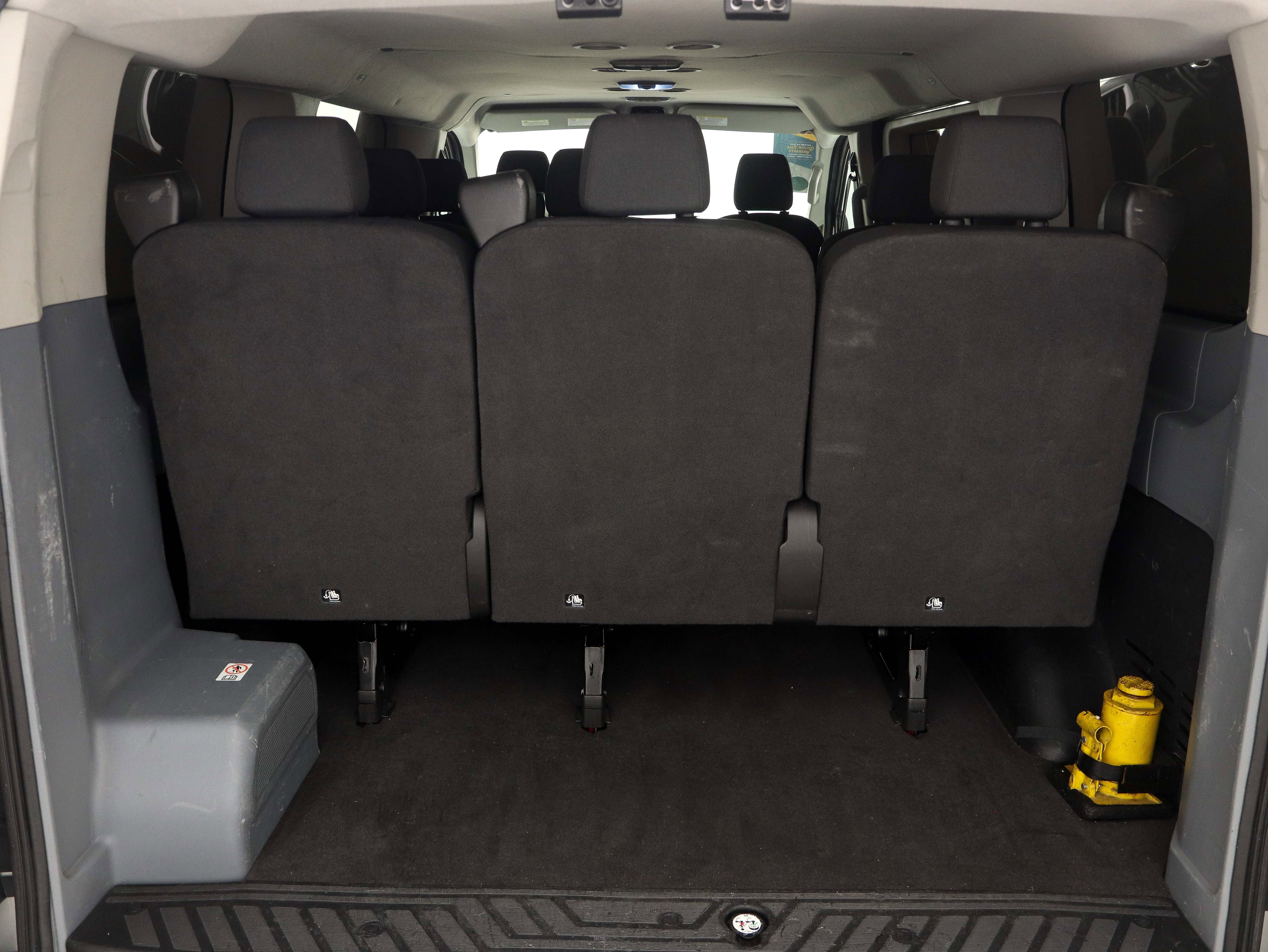 Used 2016 Ford Transit 150 XLT image 12