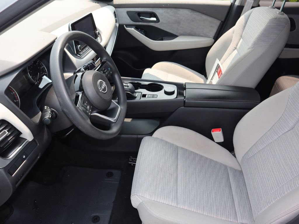 Certified 2022 Nissan Rogue SV image 14