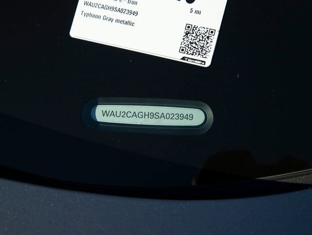 Certified 2025 Audi A6 e-tron Premium Plus w/ Premium Plus image 35