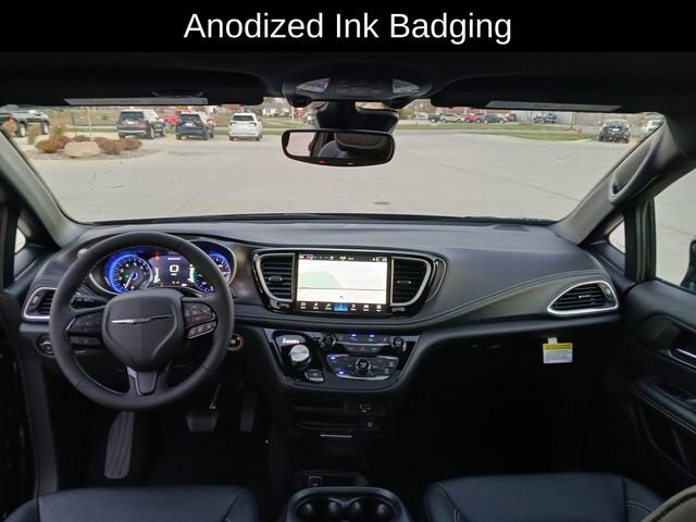 New 2026 Chrysler Pacifica Select image 28