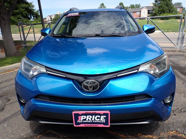 Used 2018 Toyota RAV4 XLE AWD/4WD image 4