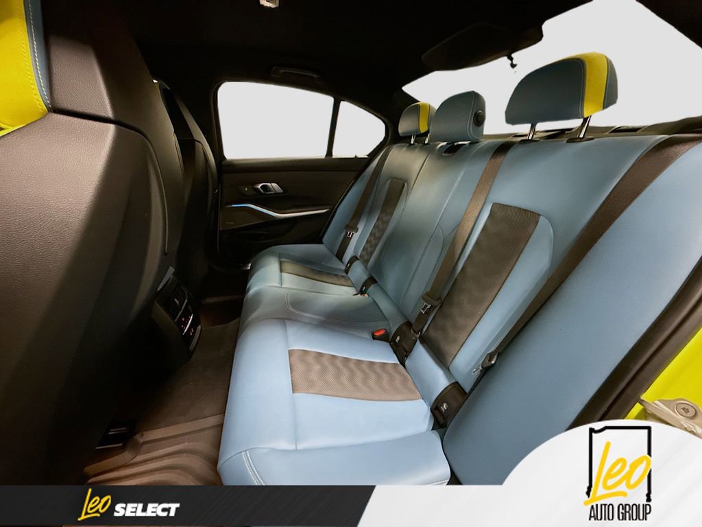 Used 2023 BMW M3 image 25